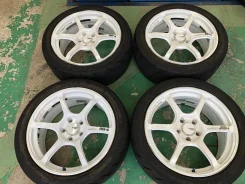 Advan Racing RG-4