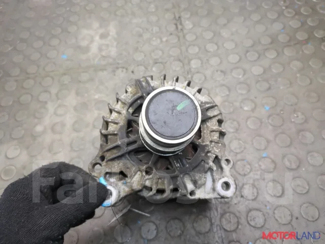 ��������� Volkswagen Golf 7 2012-2020 21471365 04C903023L ����