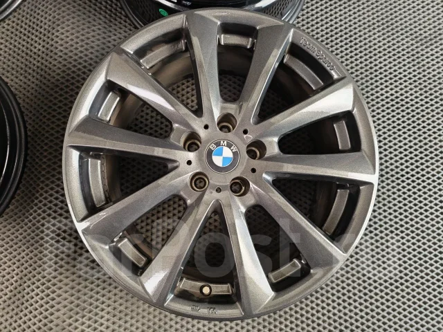 Crimson Team Sparco. 8.0x18", 5x112, ET30, �� 66,6���. ����