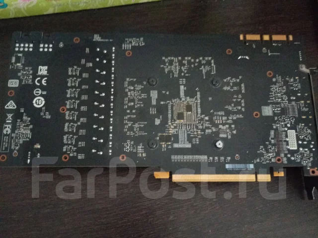 GeForce GTX 1070 Ti ����
