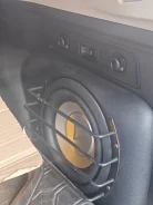 ����� ����