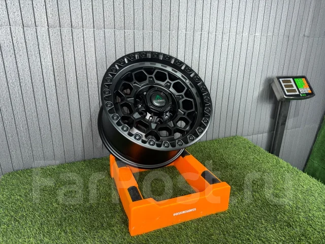 Wilcroxx. 8.0x15", 6x139.7, ET0, �� 110���. ����