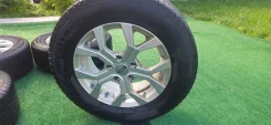 ������ ������ r16. 6.5x16" 5x114.3 ET50 �� 66,1���. ����