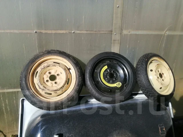 Toyota Vitz ����