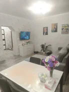 3-���������, ������-�������, ����� ����������� 6. ��������, ������� ����, 60,3���.��., 1/2 ���� ����
