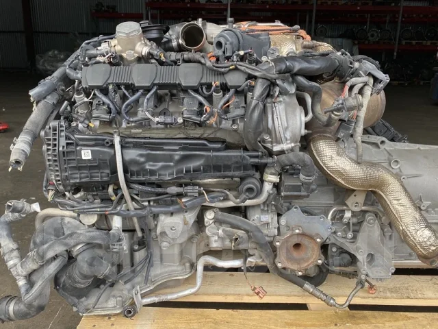 ��������� Audi S8 079100033N D4 CTGA 079100033N ����