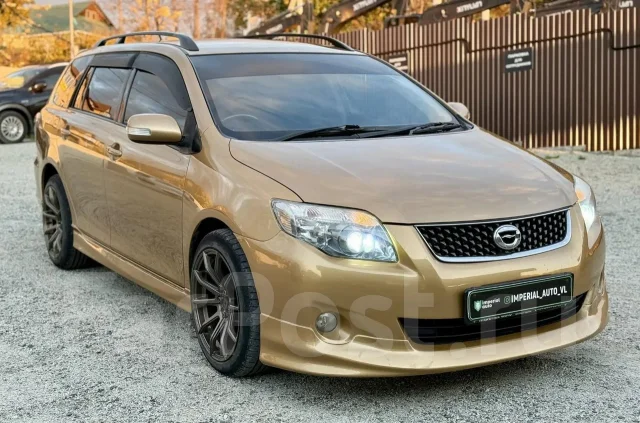 Toyota Corolla Fielder. �������, ��������, 1.8 (136��.�.), ������, 223 000����. �� ����