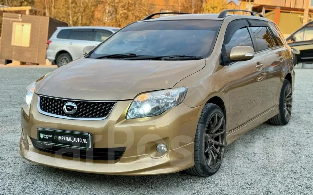 Toyota Corolla Fielder. �������, ��������, 1.8 (136��.�.), ������, 223 000����. �� ����