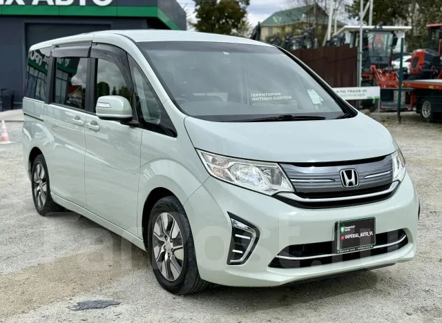 Honda Stepwgn. �������, ��������, 1.5 (150��.�.), ������, 125 000����. �� ����