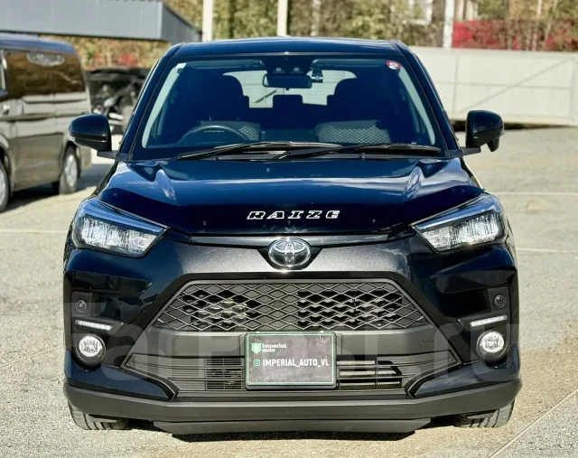 Toyota Raize. �������, ��������, 1.0 (98��.�.), ������, 88 000����. �� ����
