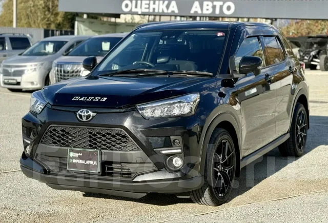 Toyota Raize. �������, ��������, 1.0 (98��.�.), ������, 88 000����. �� ����