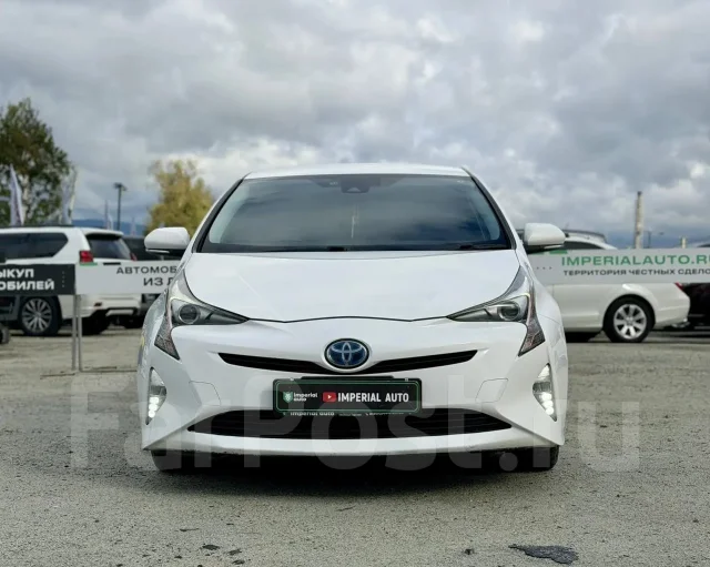 Toyota Prius. �������, 4wd, 1.8 (98��.�.), ������, 212 000����. �� ����