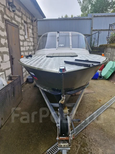 ��������-4. 2000 ���, ����� 4,7��., ��������� ���������, 50��.�., ������ ����