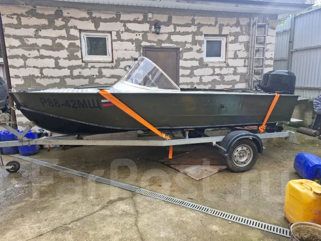 ��������-4. 2000 ���, ����� 4,7��., ��������� ���������, 50��.�., ������ ����