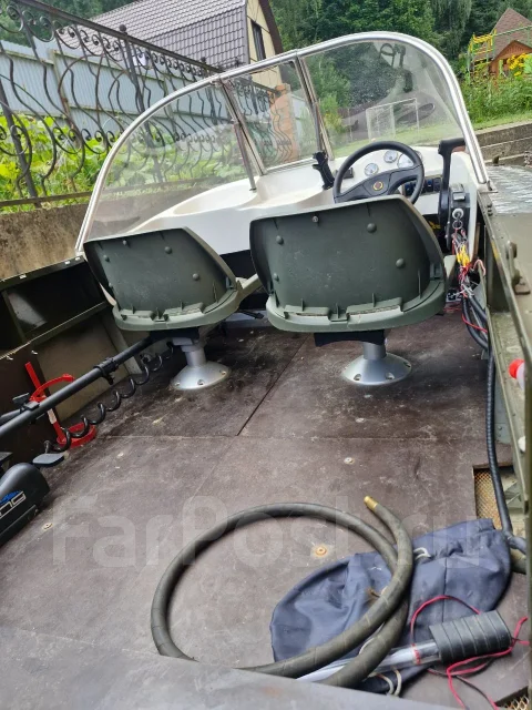 ��������-4. 2000 ���, ����� 4,7��., ��������� ���������, 50��.�., ������ ����