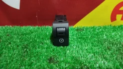 ������ ��������� ������ �������� Mazda 3 BP4K666R0 BK BP4K666R0 ����