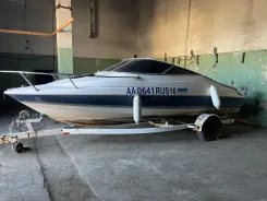 Bayliner. 1996 ���, ����� 6��., ��������� ������������, 270��.�., ������ ����
