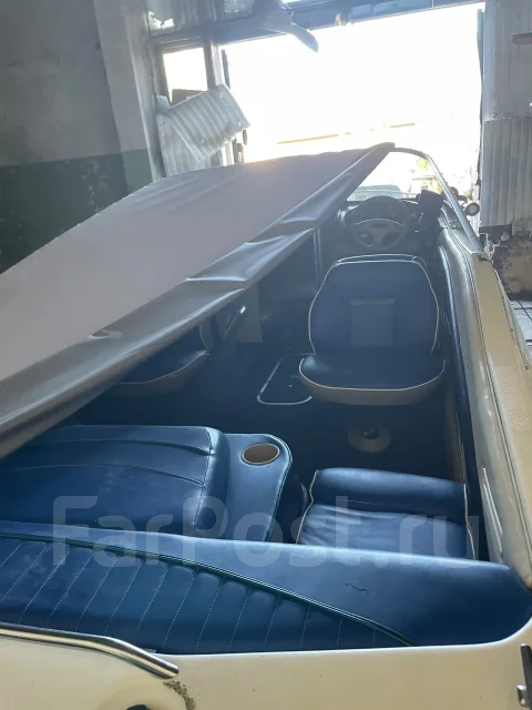 Bayliner. 1996 ���, ����� 6��., ��������� ������������, 270��.�., ������ ����