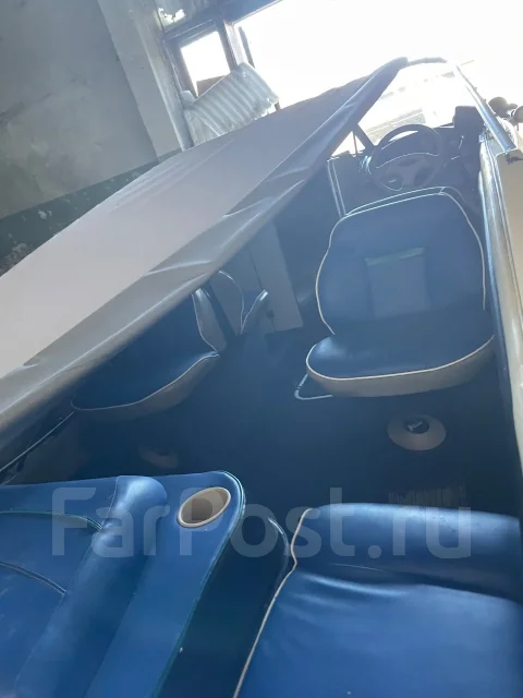 Bayliner. 1996 ���, ����� 6��., ��������� ������������, 270��.�., ������ ����