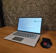 Asus VivoBook 14. 14", 2,1����, ��� 8 ��, ���� 128���, WiFi: 1, Bluetooth: 1, ����������� �� 3��. ����