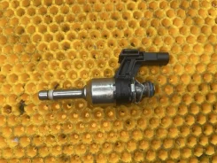 �������� ���������� Volkswagen Touran 03F906036B 1 CBZ 1.2 TSI 03F906036B ����