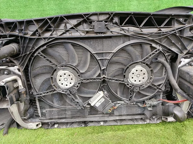 ������� Audi A6 2014 4G0807065A 4G C7 4G0807065A ����
