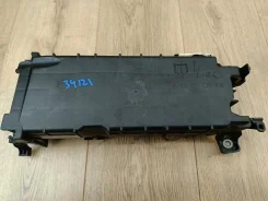 ���� ��������������� �������� Mercedes-Benz A-Class 2015 A2465400140 W176 B180 M270 E16 A2465400140 ����
