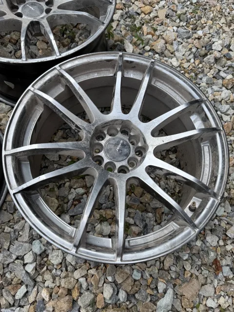 2Crave Wheels. x18", 5x114.3 ����