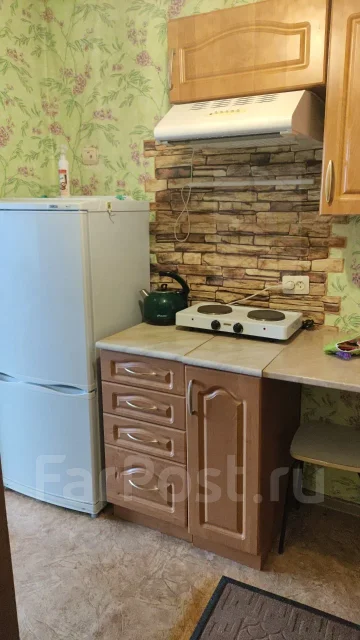 ��������, ����� ������ 72/1. ��������, ������� ����, 16,5���.��., 5/5 ����. �������� ����