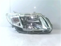 ���� Toyota DBA-NZE141G ������ 81110-12C80 ����