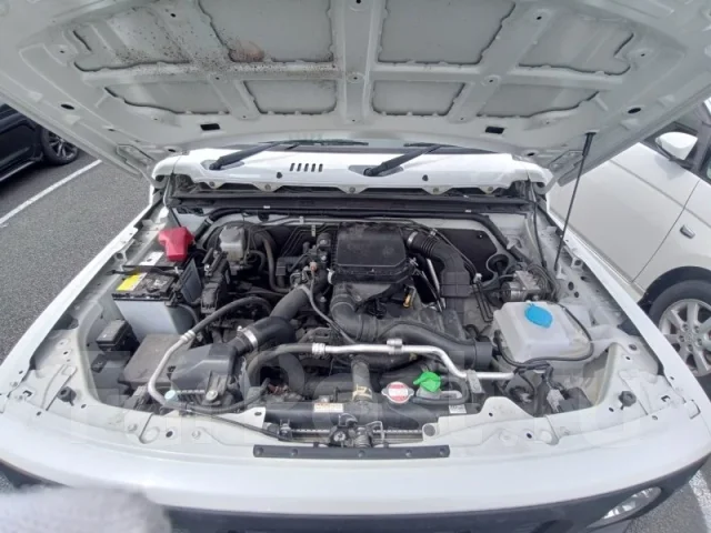 Suzuki Jimny. JB64W, R06A ����