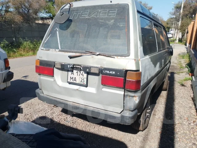 Toyota Lite Ace. YM30, 2Y ����