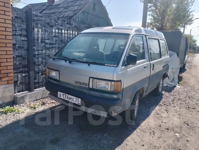 Toyota Lite Ace. YM30, 2Y ����