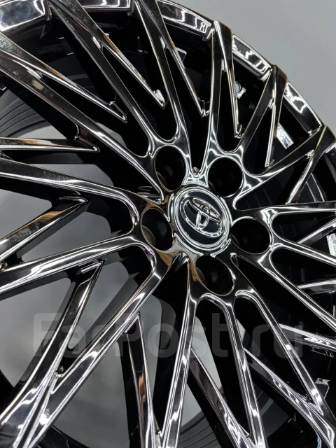Lexus. 8.0x18", 5x114.3, ET38, �� 60,1���. ����