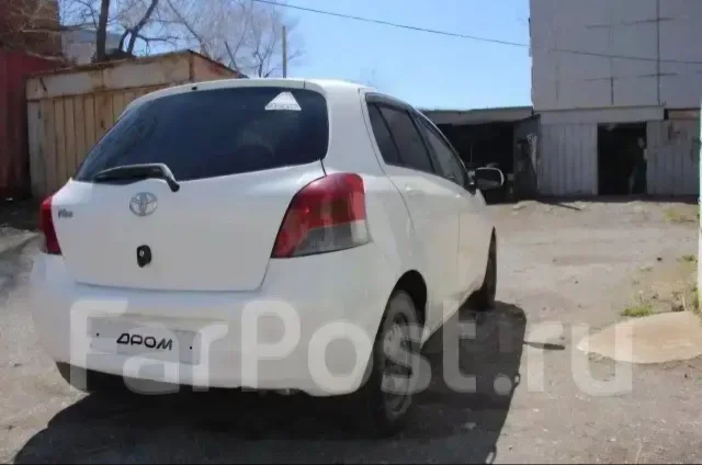 Toyota Vitz. ��������, ��������, 1.0 (71��.�.), ������, 180 000����. �� ����