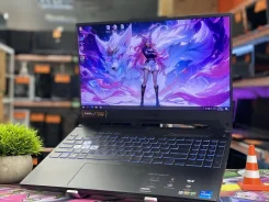 Asus. 15.6", ��� 16 ��, ���� 512���, WiFi: 1, Bluetooth: 1 ����