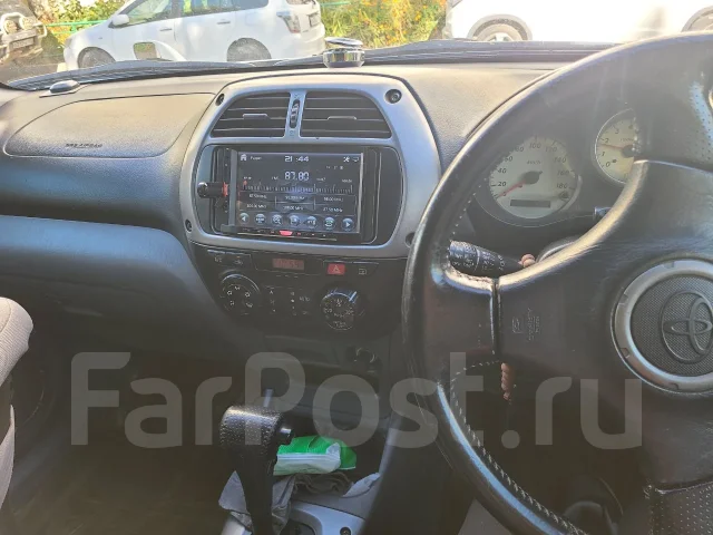 Toyota RAV4. �������, ��������, 0.1 (180��.�.), ������, 334 828����. �� ����