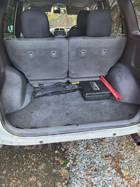 Toyota RAV4. �������, ��������, 0.1 (180��.�.), ������, 334 828����. �� ����