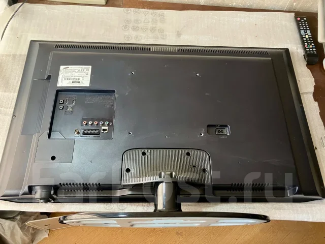 Samsung UE40EH5007. LED ����