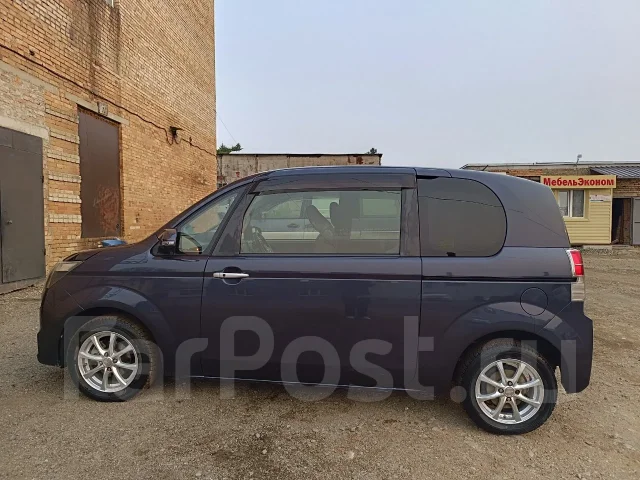 Toyota Spade. �������, ��������, 1.5 (109��.�.), ������, 165����. �� ����