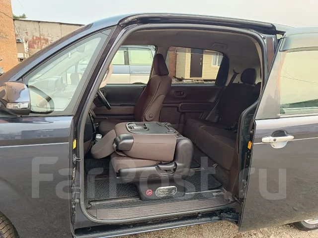 Toyota Spade. �������, ��������, 1.5 (109��.�.), ������, 165����. �� ����