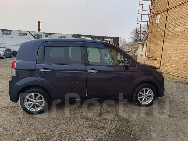 Toyota Spade. �������, ��������, 1.5 (109��.�.), ������, 165����. �� ����
