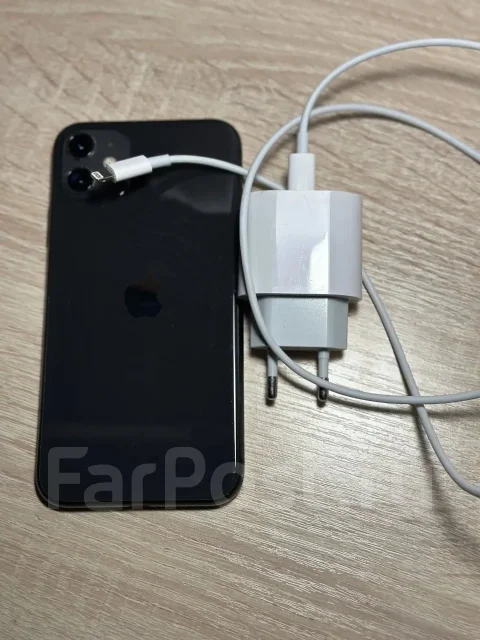Apple iPhone 11. �/�, 64 ��, ������, 4G LTE ����