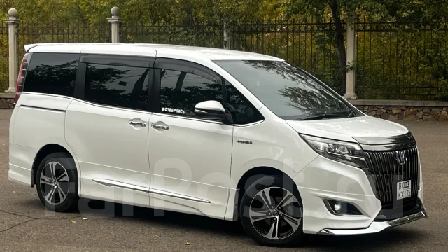 Toyota Esquire. ��������, ��������, 1.8 (99��.�.), ������, 126 000����. ��. ��� ����� �� ���� ����