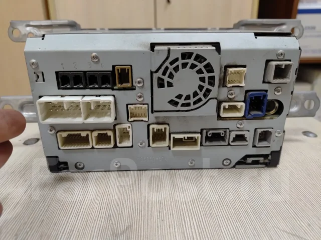 Fujitsu Ten ����