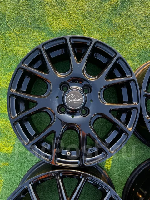 Verthandi. 5.5x15", 4x100, ET43, �� 67,4���. ����