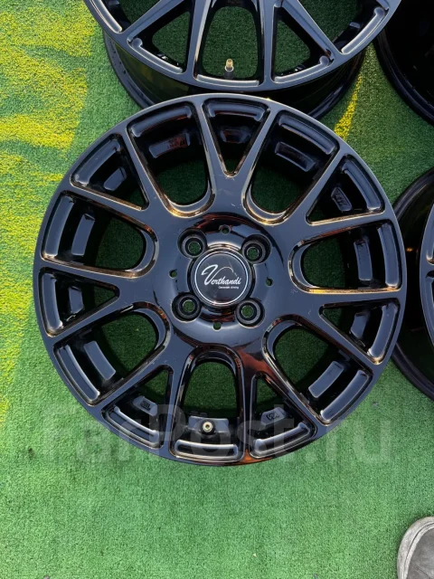 Verthandi. 5.5x15", 4x100, ET43, �� 67,4���. ����