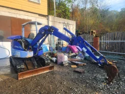 Komatsu PC28UU-3 ����