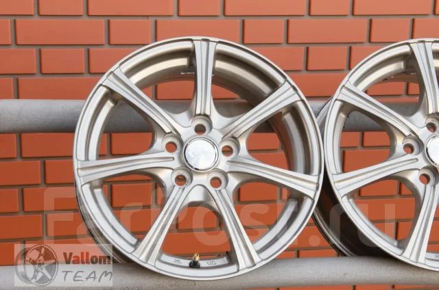�-Wheels