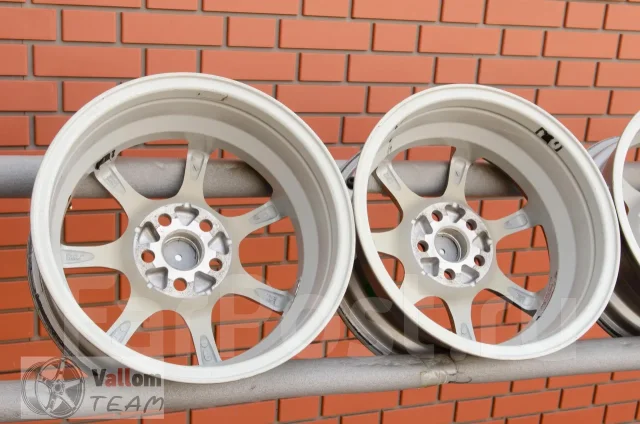 �-Wheels
